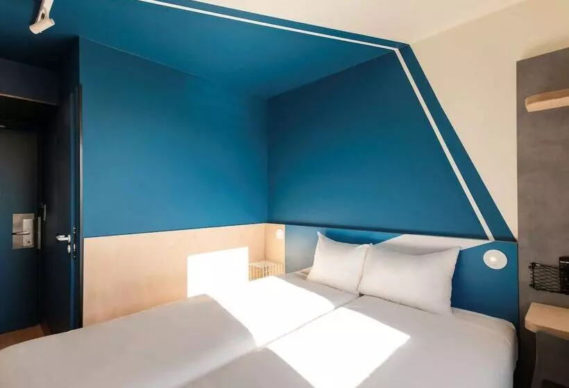 ホテル Ibis Budget Lyon Centre Confluence