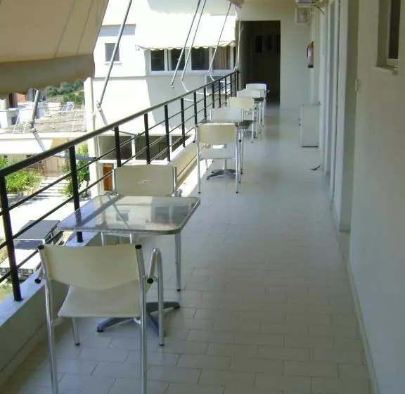 ホテル Kallithea