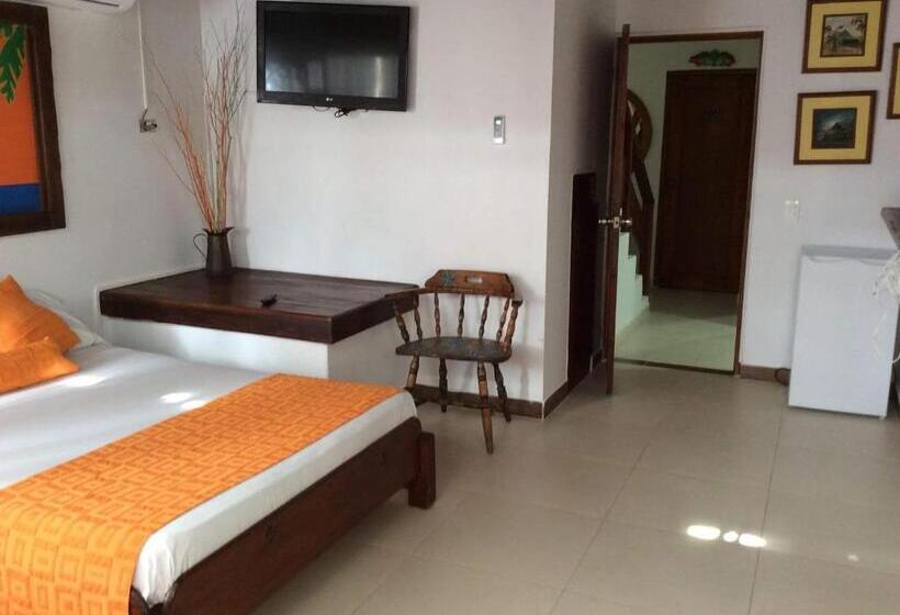 Отель La Posada De Lulu