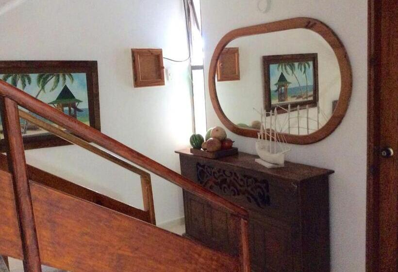 Отель La Posada De Lulu