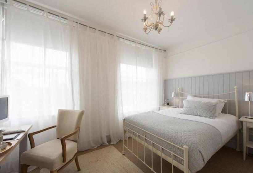 ホテル Lion & Pheasant