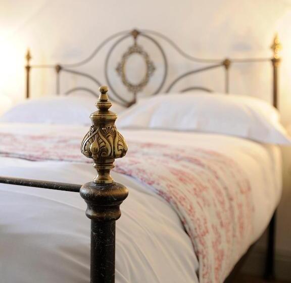 ホテル Lion & Pheasant