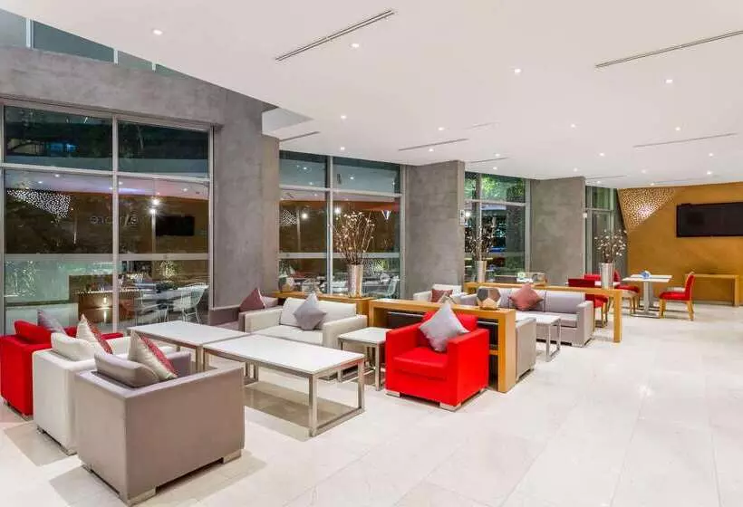 هتل Ramada Encore By Wyndham Lima San Isidro
