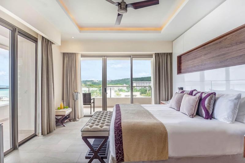 هتل Royalton Blue Waters Montego Bay, An Autograph Collection All Inclusive Resort