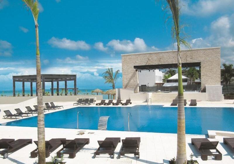 هتل Royalton Blue Waters Montego Bay, An Autograph Collection All Inclusive Resort