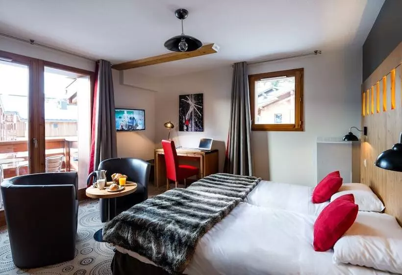 ホテル Résidence Lagrange Vacances Les Chalets D Emeraude