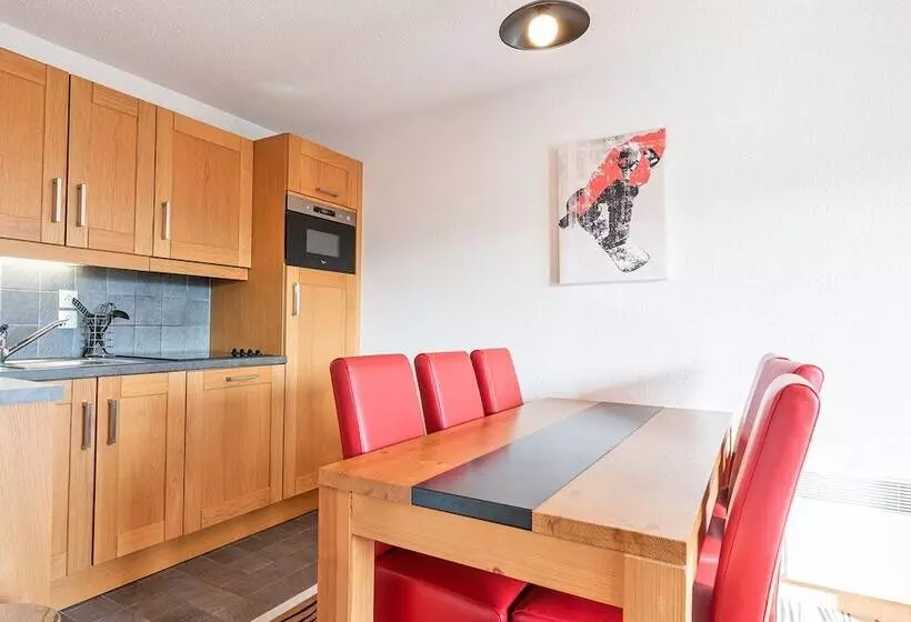 ホテル Résidence Lagrange Vacances Les Chalets D Emeraude
