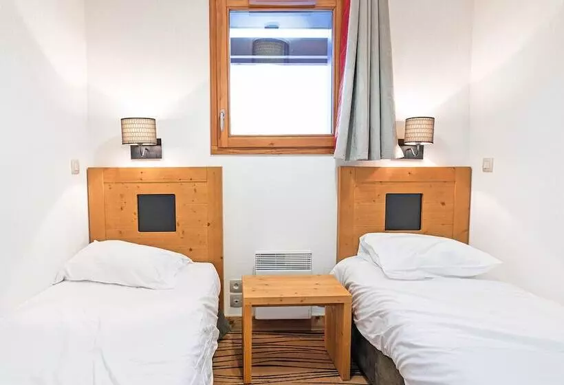 ホテル Résidence Lagrange Vacances Les Chalets D Emeraude
