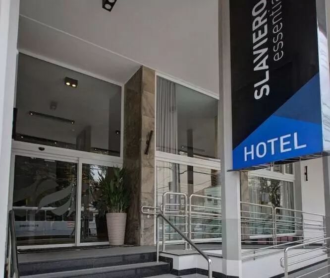 ホテル Slaviero Blumenau