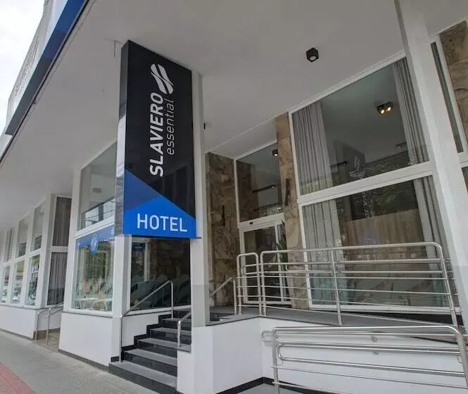 ホテル Slaviero Blumenau