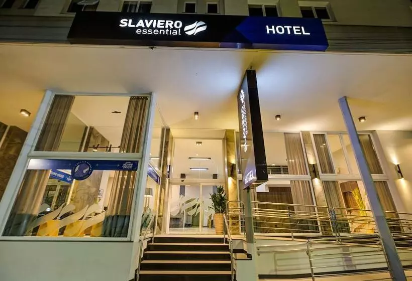 ホテル Slaviero Blumenau