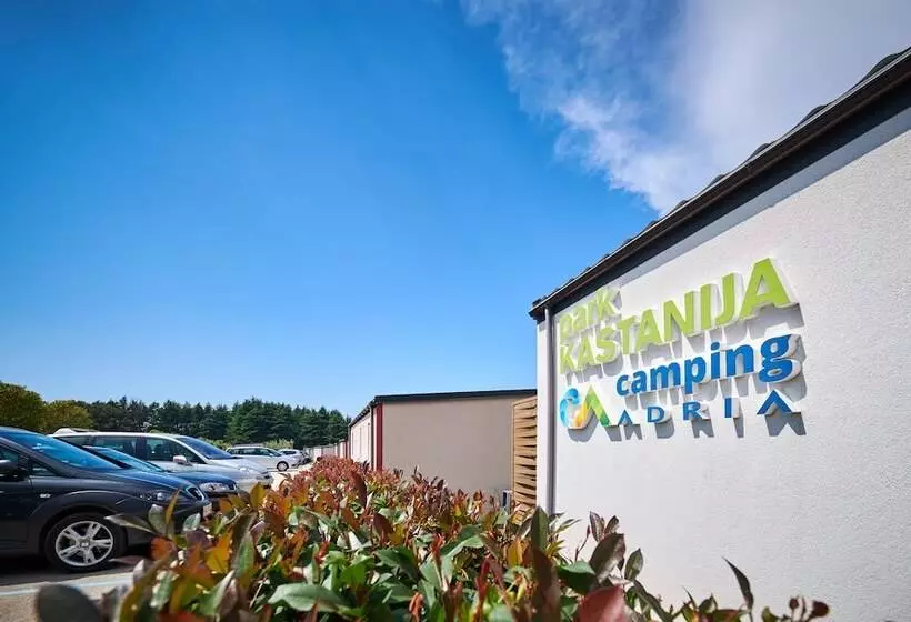 Hotelli Superior Mobile Homes Kastanija   Campsite
