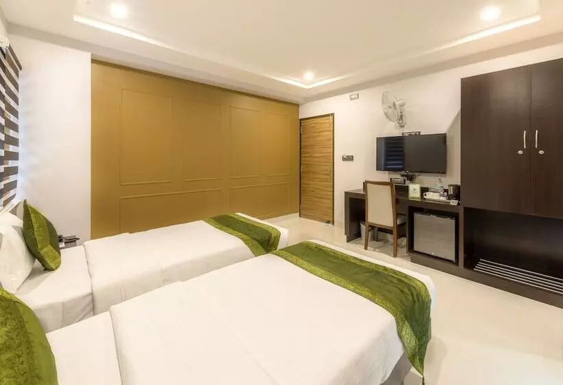 ホテル Treebo Raj Premier, Indiranagar