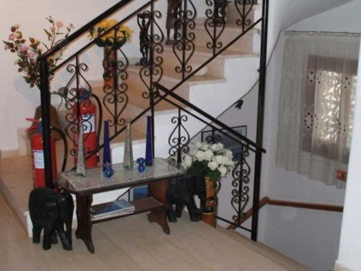 בית מלון כפרי Villa Marabou