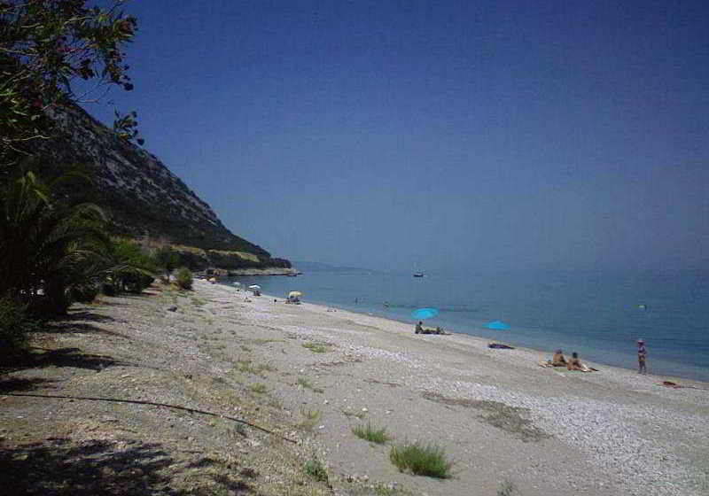 בית מלון כפרי Villa Marabou