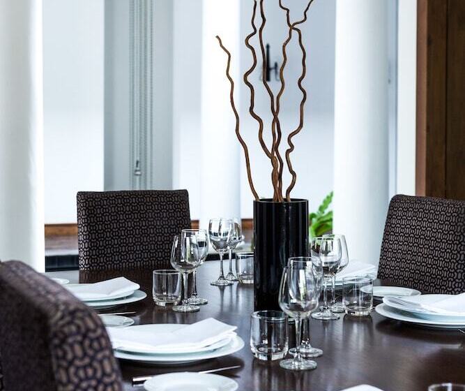 호텔 Villa White Queen