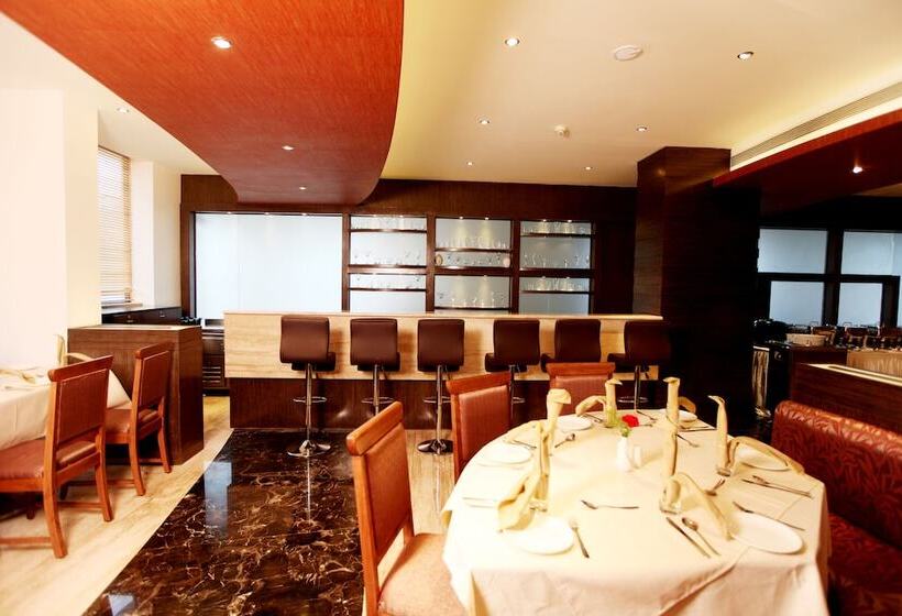 Vinstar Serviced Apartments