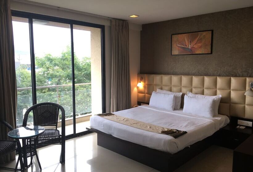 Vinstar Serviced Apartments