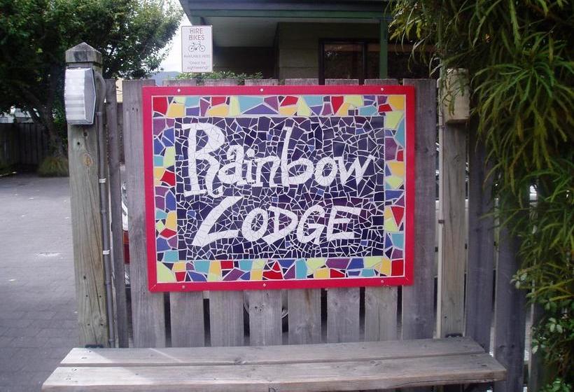 Rainbow Lodge Hostel