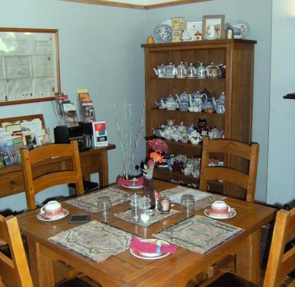 Bridge House Bed & Breakfast