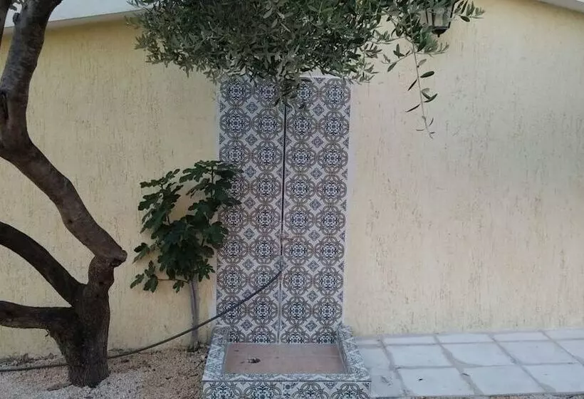 Elaias Gi Residence