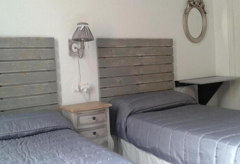 Granada Old Town Hostel