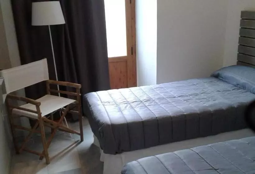 Granada Old Town Hostel