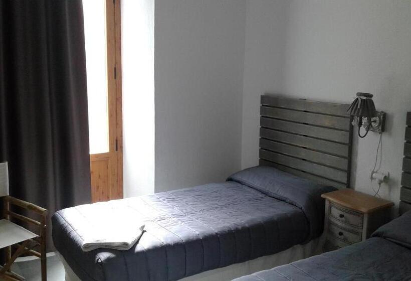 Granada Old Town Hostel