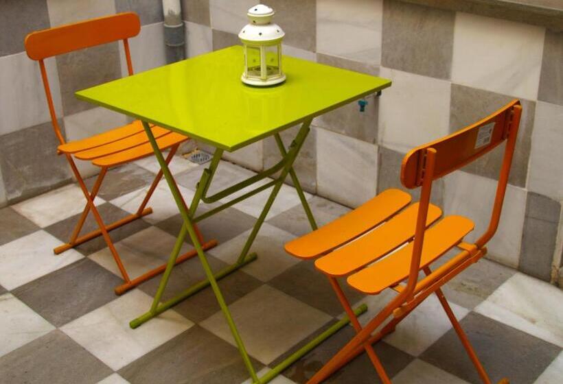 Granada Old Town Hostel