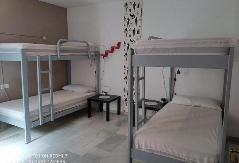 Granada Old Town Hostel