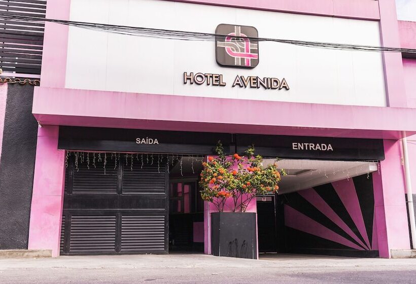 ホテル Avenida