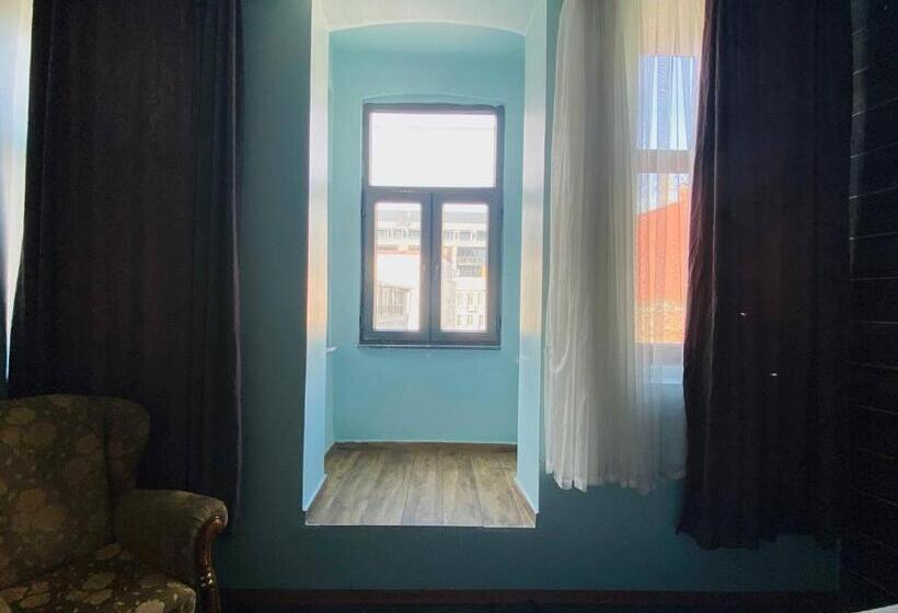 בית מלון כפרי Pera Suites & Studios