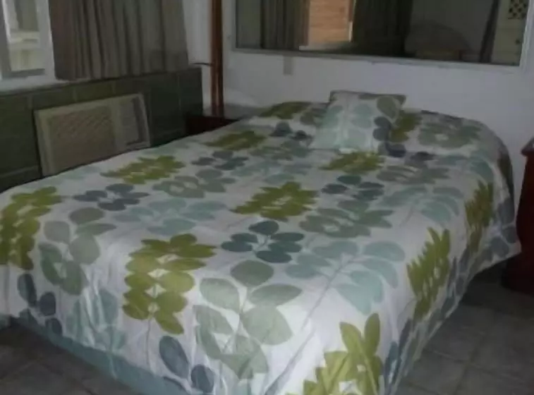 هتل Condo Isla Del Sol