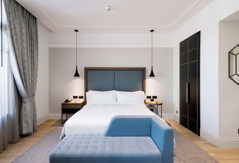 هتل Doubletree By Hilton Madrid Prado