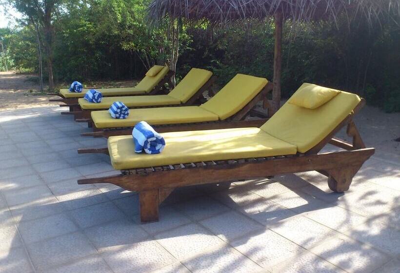 ホテル Giman Free Beach Resort