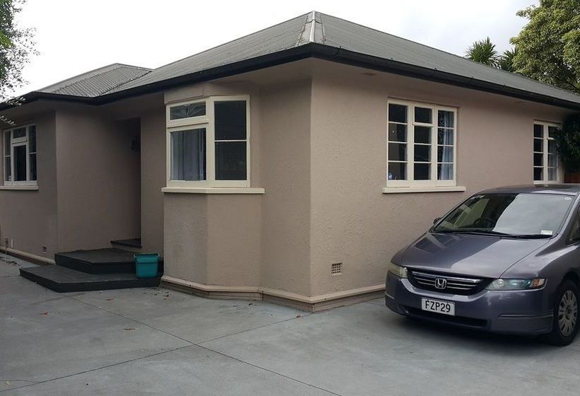 בית מלון כפרי Holiday Homes On Grey St