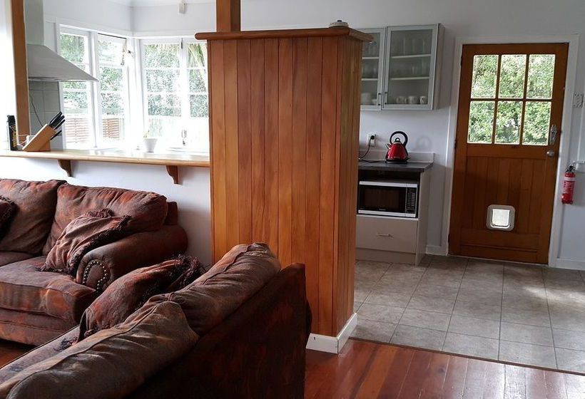 בית מלון כפרי Holiday Homes On Grey St