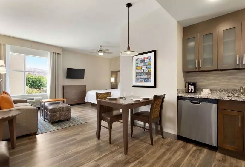 ホテル Homewood Suites By Hilton Moab