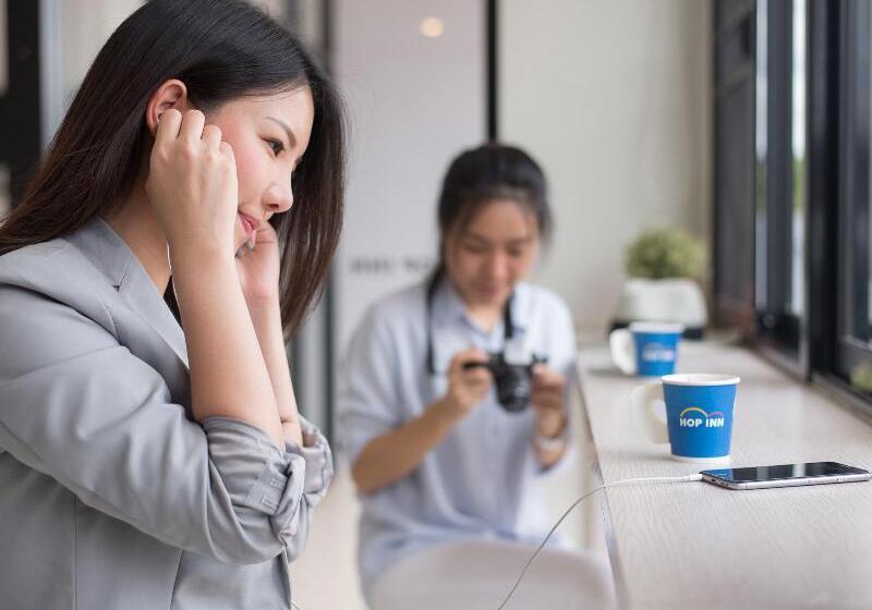 酒店 Hop Inn Roi Et