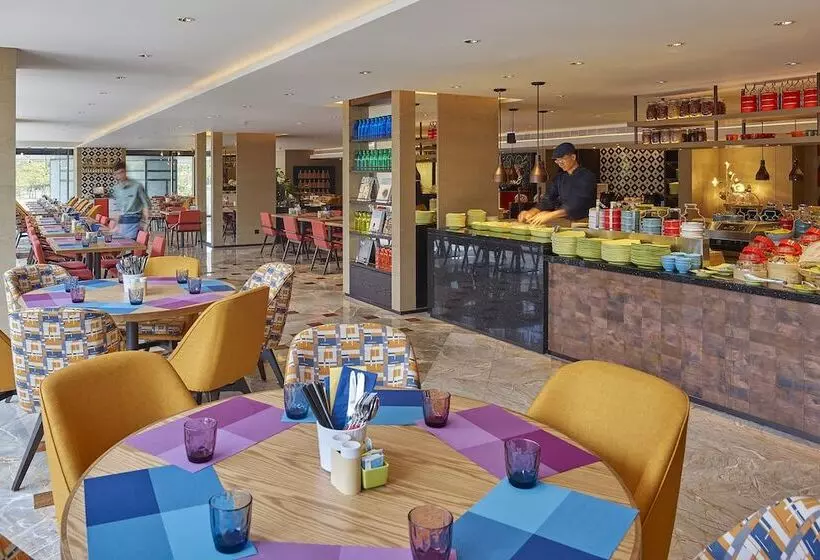 Hotelli Indigo Kaohsiung Central Park By Ihg