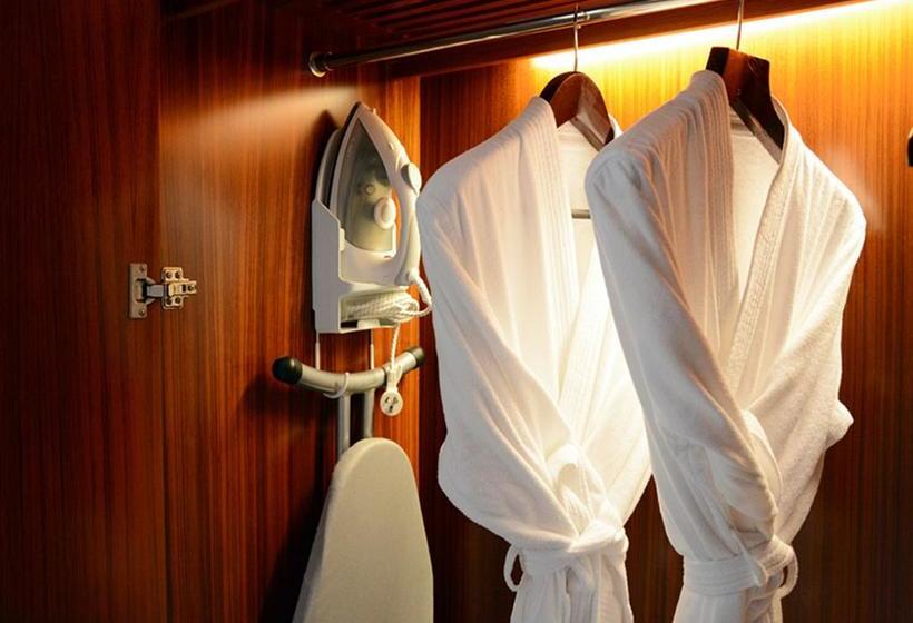 New Century Grand Hotel Huaian