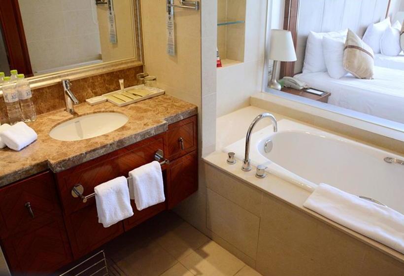 New Century Grand Hotel Huaian