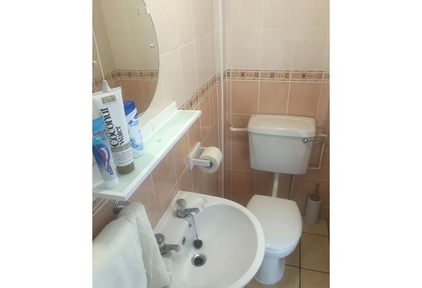 בית מלון כפרי The Smugglers Inn