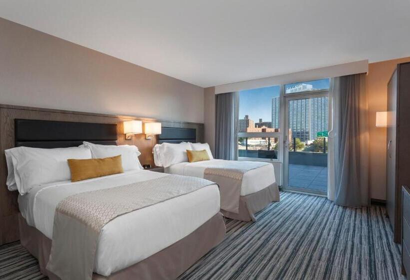 호텔 Wyndham Garden Laguardia South