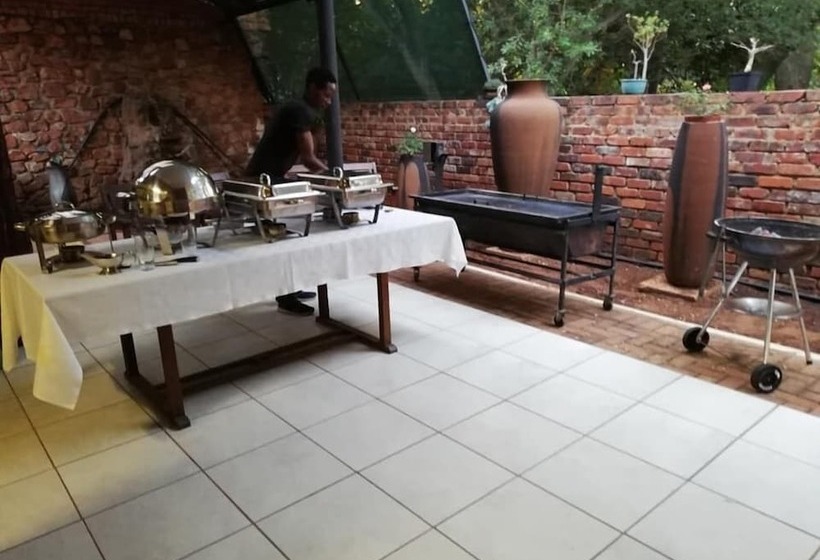 بنسيون Pretoria North Lodge