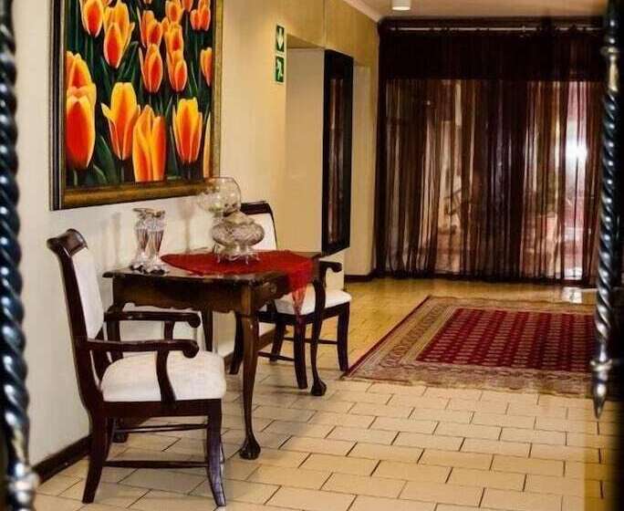 بنسيون Pretoria North Lodge