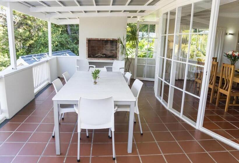 פנסיון South Villa Guesthouse&garden