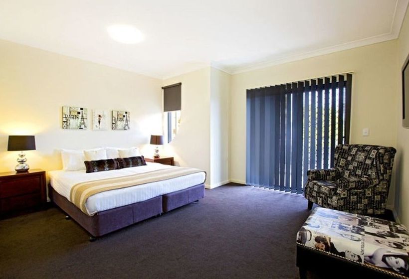 Astina Serviced Apartments Central