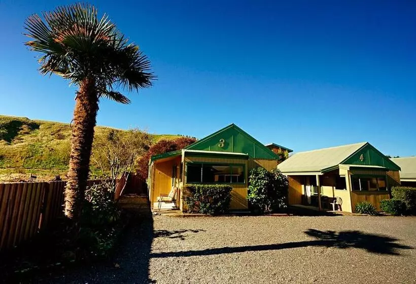 Bay Cottages