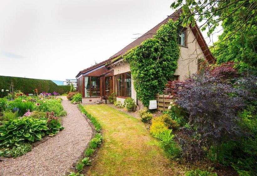 Bed and Breakfast Burnbank